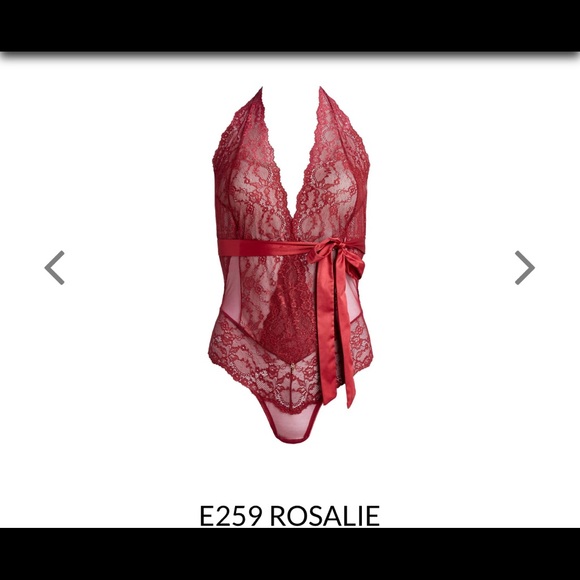 Red lingerie/bodysuit (Valentine’s day) - Picture 6 of 10